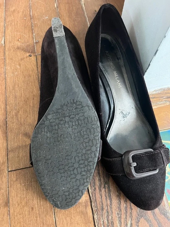 ANTONIO MELANI Black Suede Buckle Pump - Picture 4 of 7